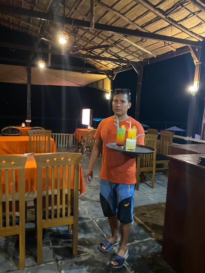 Chill Out Jasmine Restaurant Bar Rooms Palolem Buitenkant foto